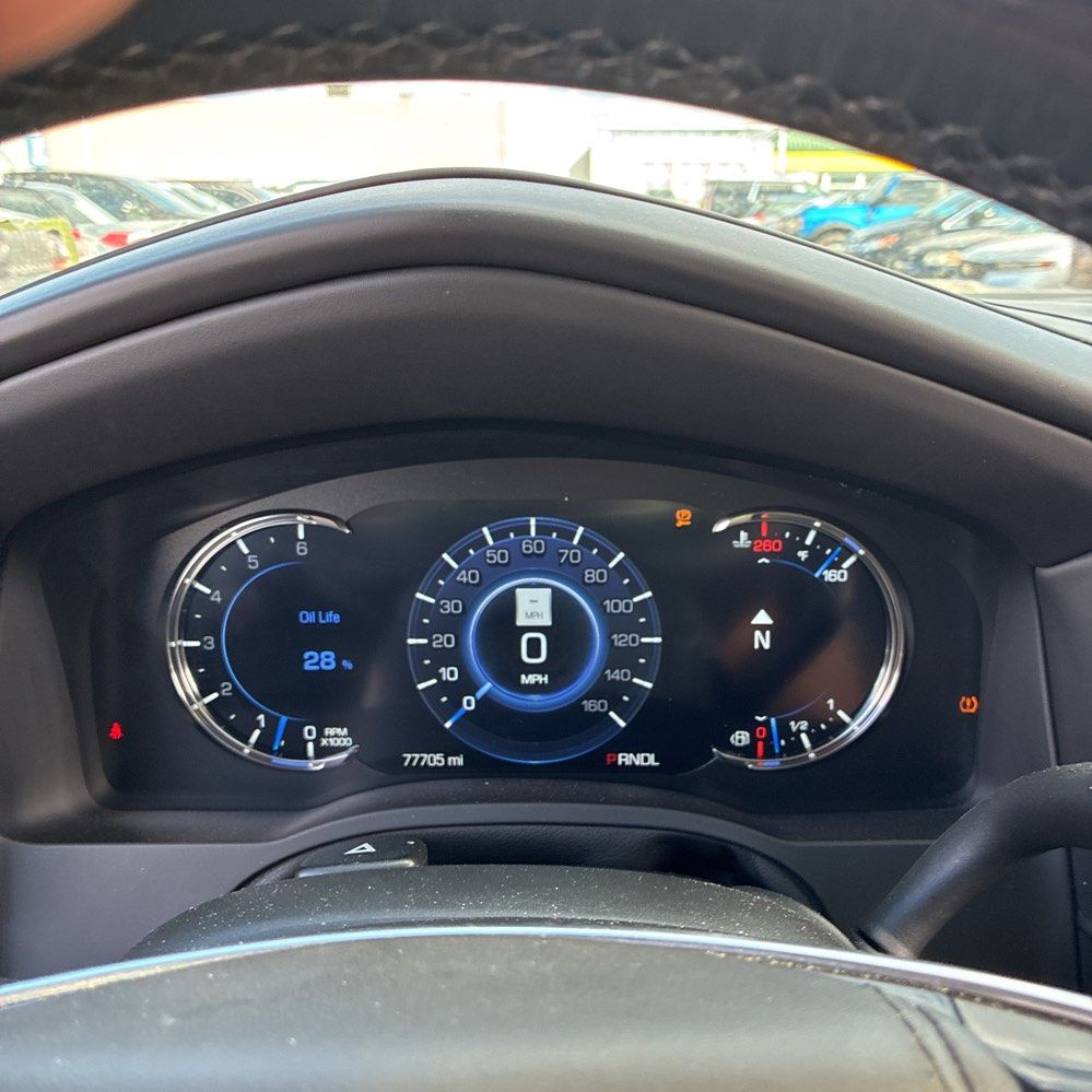 Thumbnail: 2020 Cadillac Escalade - 7