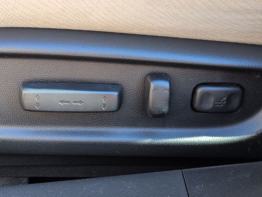 Thumbnail: 2013 Honda Accord - 26