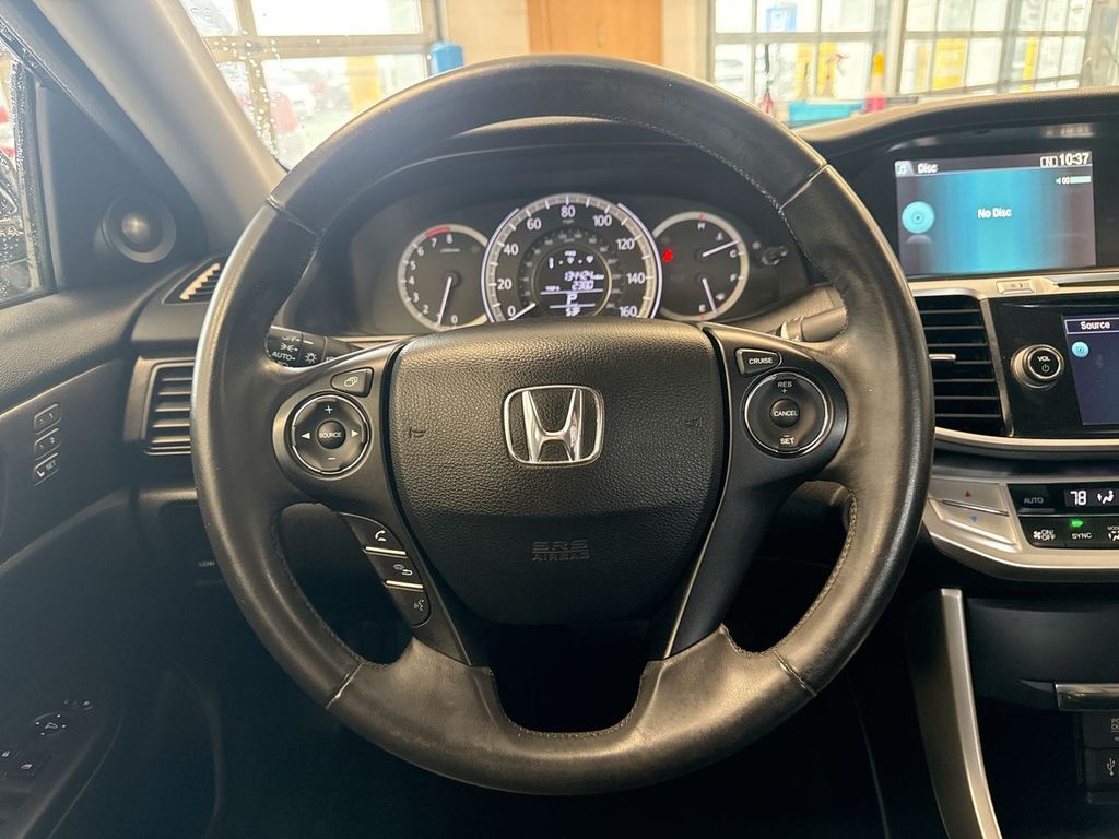 Thumbnail: 2013 Honda Accord - 13