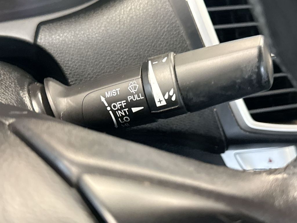 Thumbnail: 2013 Honda Accord - 33