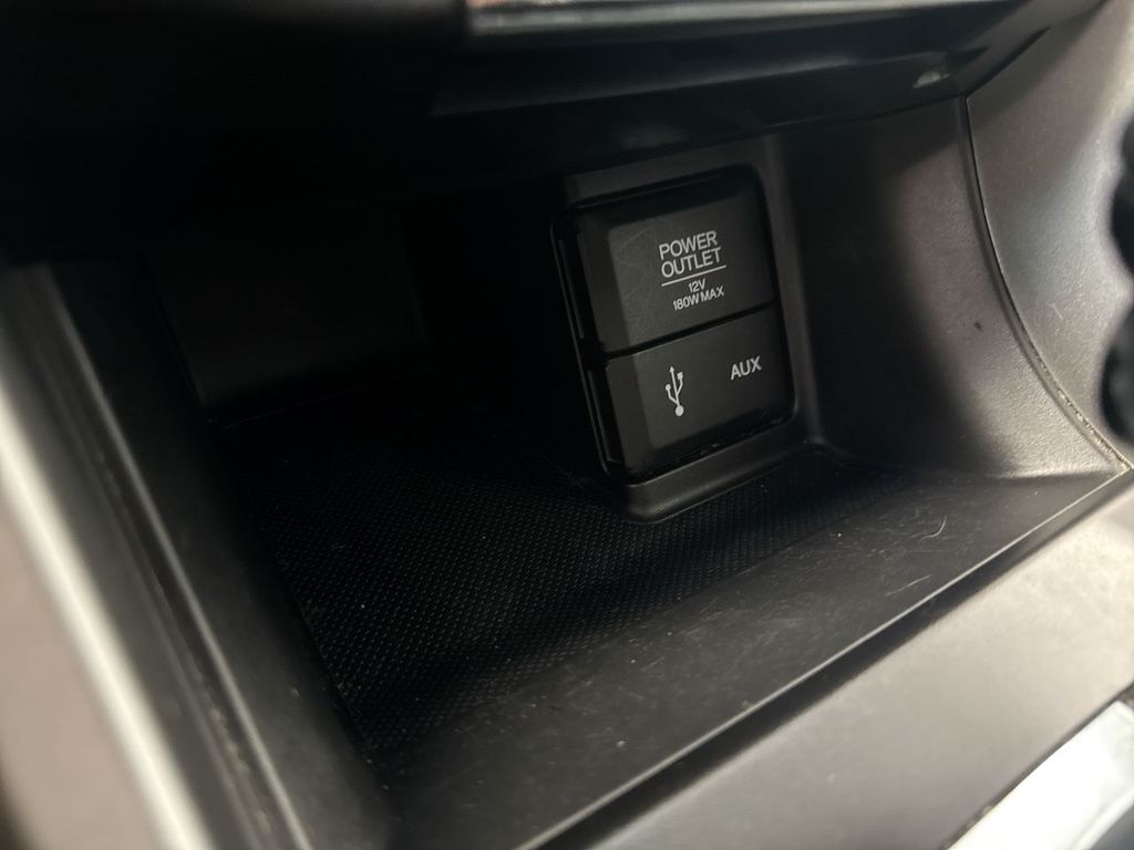 Thumbnail: 2013 Honda Accord - 36