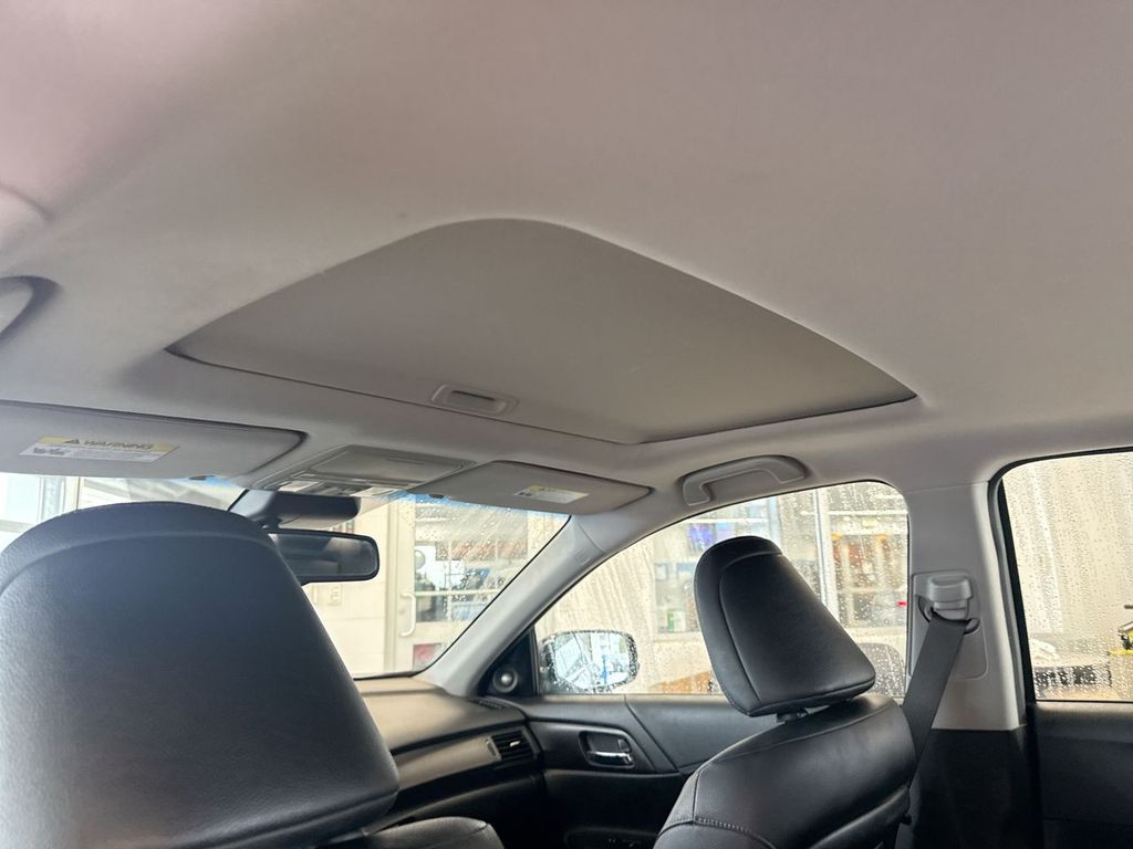 Thumbnail: 2013 Honda Accord - 28