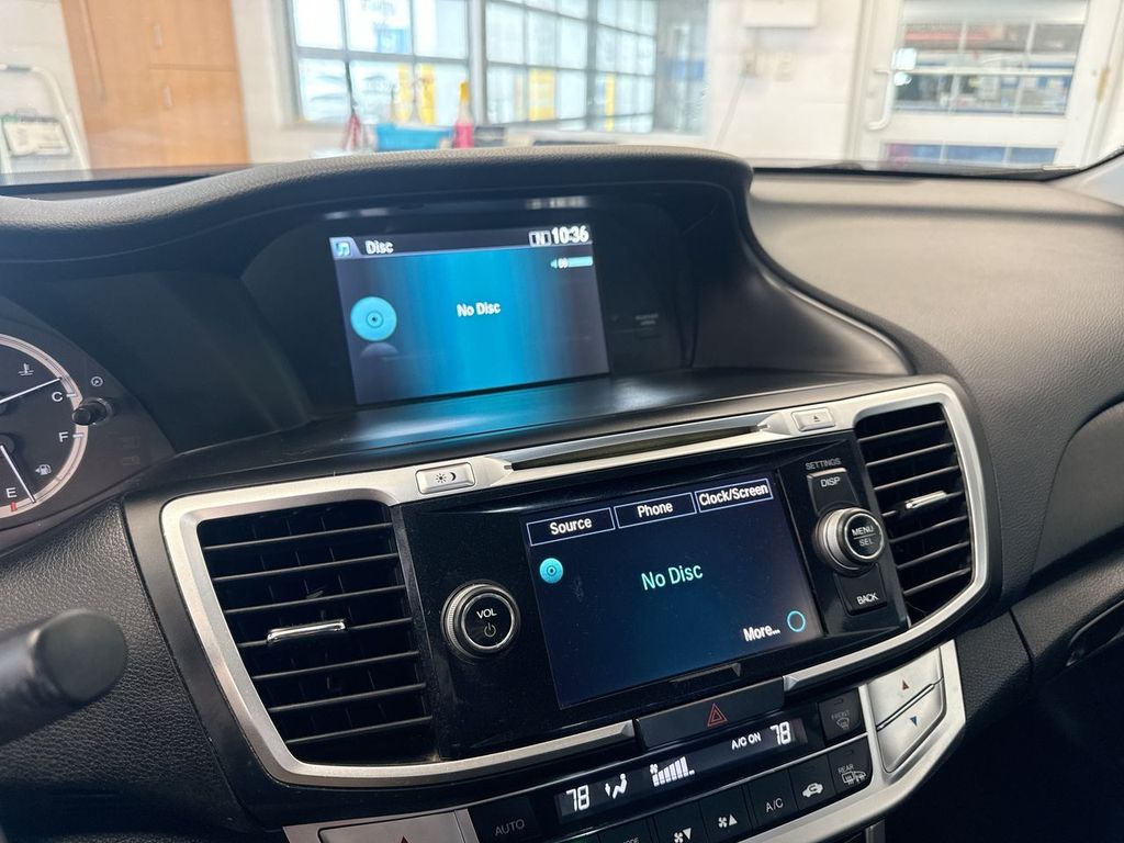 Thumbnail: 2013 Honda Accord - 35