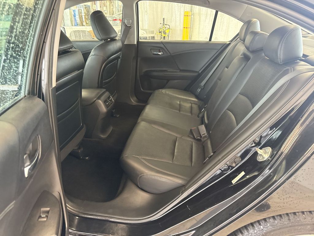 Thumbnail: 2013 Honda Accord - 29