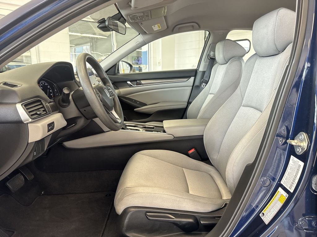 Thumbnail: 2019 Honda Accord - 11