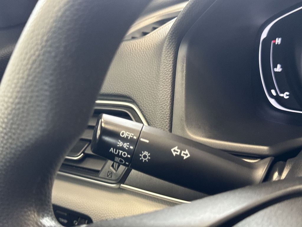 Thumbnail: 2019 Honda Accord - 32