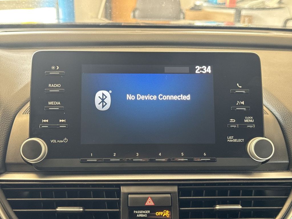 Thumbnail: 2019 Honda Accord - 16