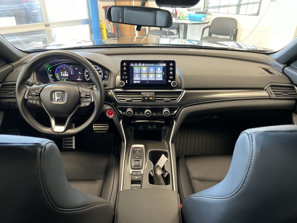 Thumbnail: 2022 Honda Accord - 10