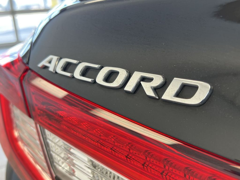 Thumbnail: 2022 Honda Accord - 28