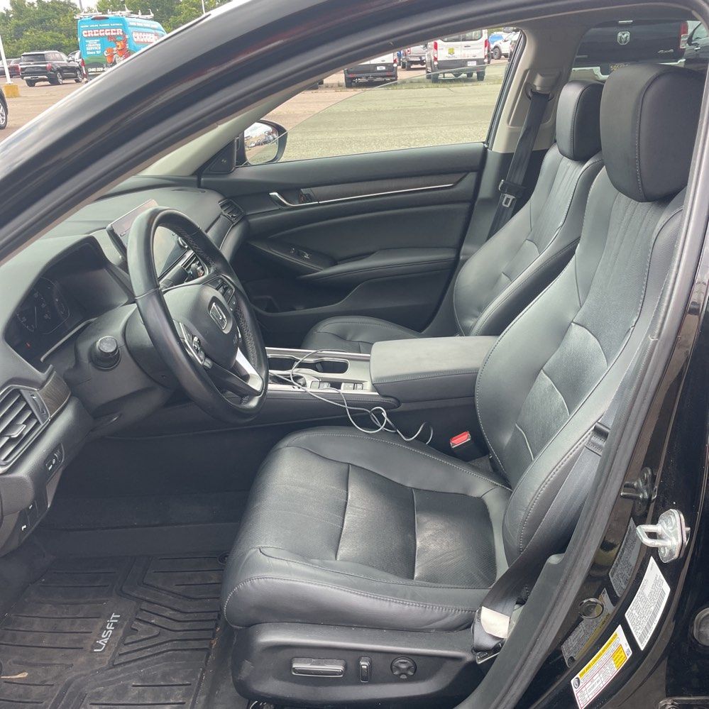 Thumbnail: 2021 Honda Accord - 3