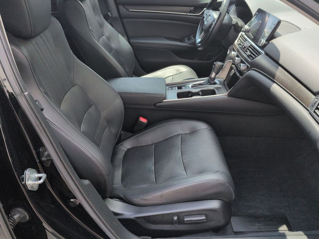 Thumbnail: 2021 Honda Accord - 11