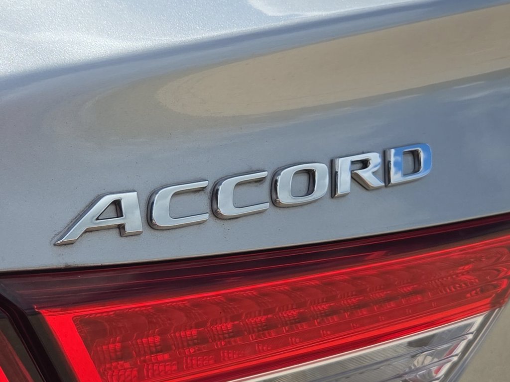 Thumbnail: 2018 Honda Accord - 24