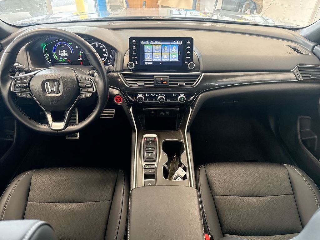 Thumbnail: 2022 Honda Accord - 9
