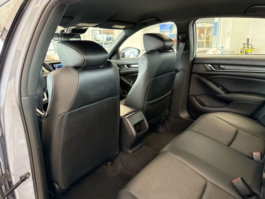 Thumbnail: 2022 Honda Accord - 11