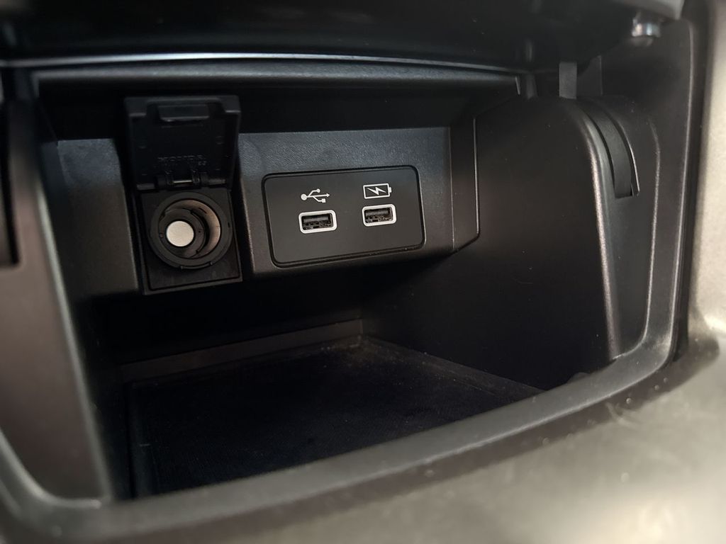 Thumbnail: 2022 Honda Accord - 34