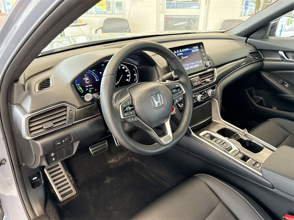 2022 Honda Accord Sport 2