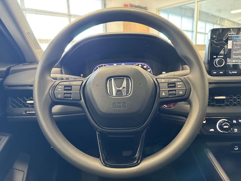 Thumbnail: 2025 Honda Accord - 13