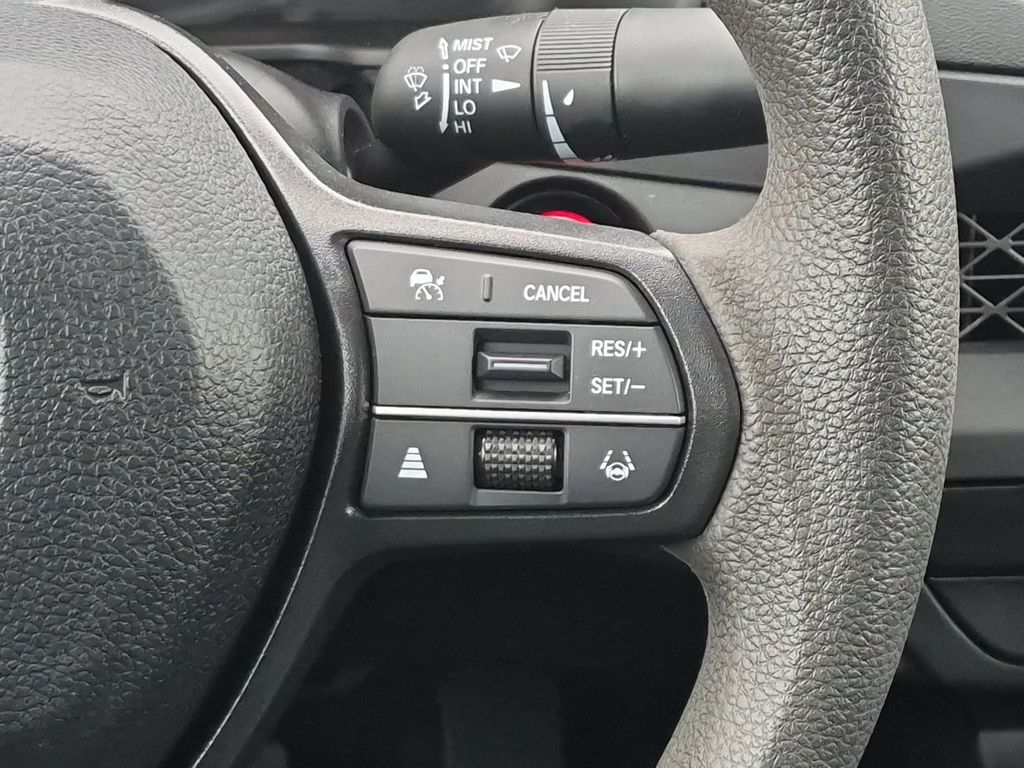 Thumbnail: 2025 Honda Accord - 31