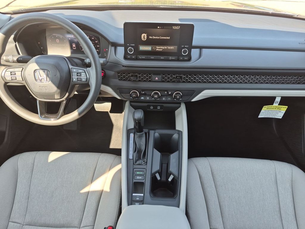 Thumbnail: 2025 Honda Accord - 9