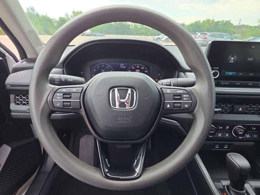 Thumbnail: 2023 Honda Accord - 13