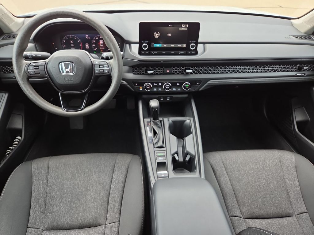 Thumbnail: 2023 Honda Accord - 9
