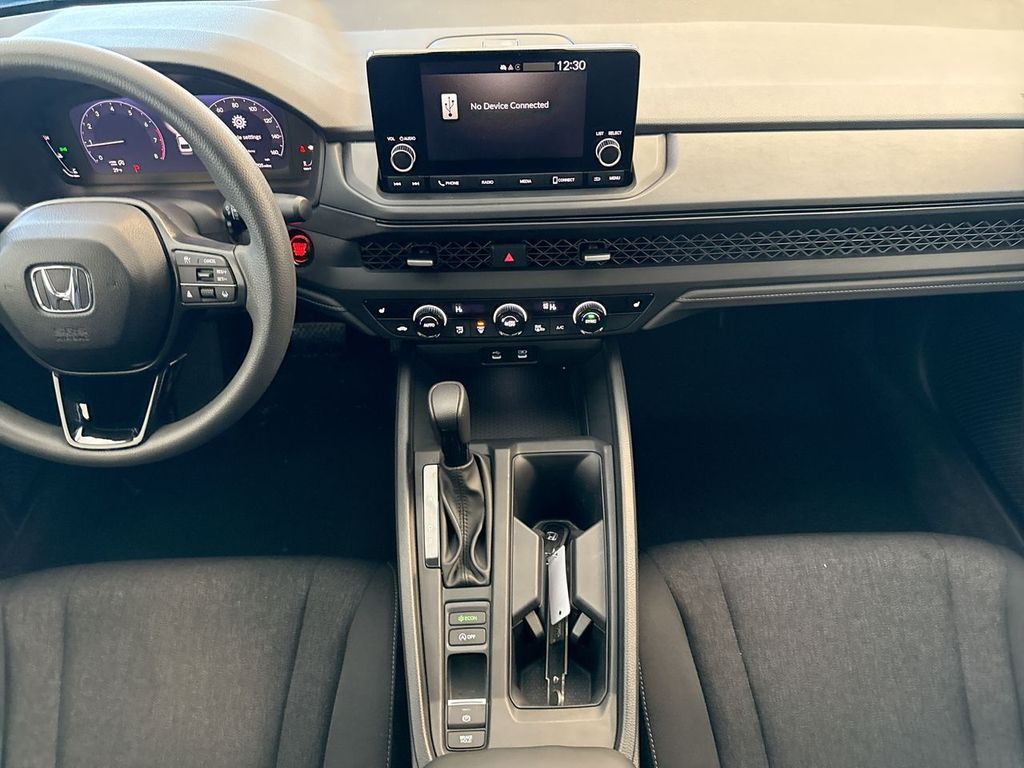 Thumbnail: 2025 Honda Accord - 15