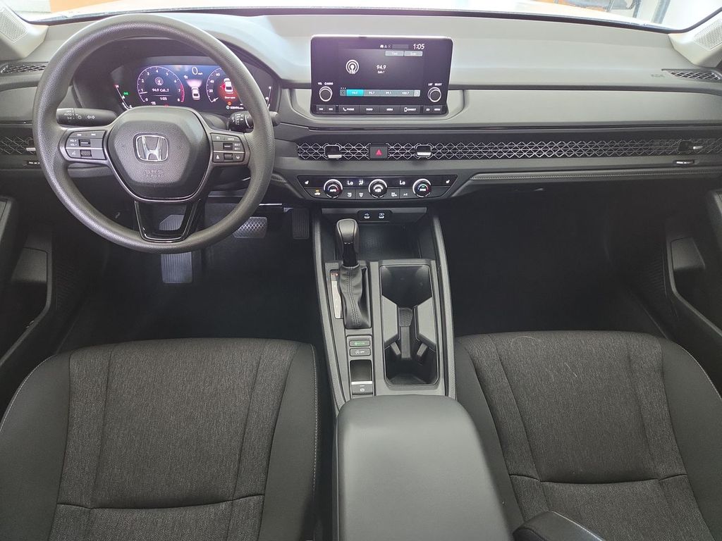 Thumbnail: 2025 Honda Accord - 9