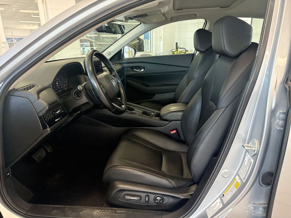 Thumbnail: 2023 Honda Accord - 11