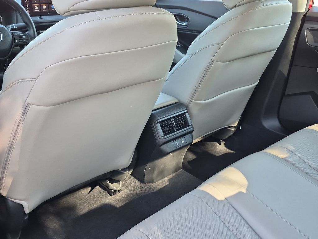 Thumbnail: 2025 Honda Accord - 7