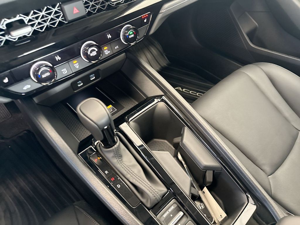 Thumbnail: 2025 Honda Accord - 35