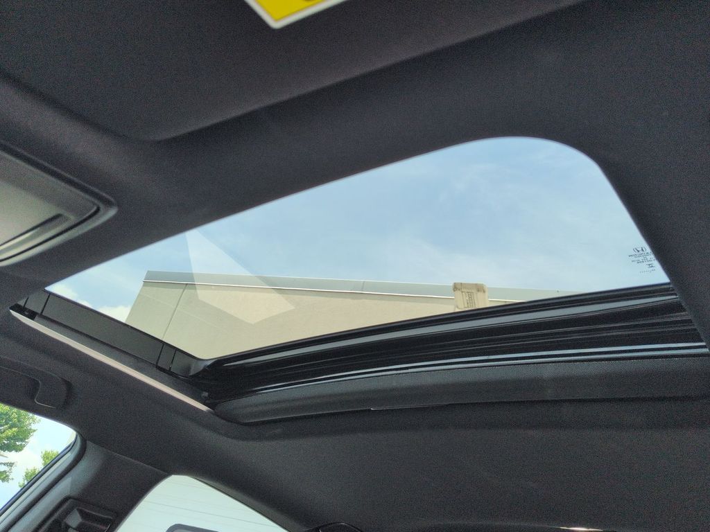 Thumbnail: 2025 Honda Accord - 28