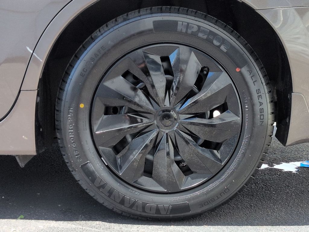 Thumbnail: 2013 Nissan Altima - 6