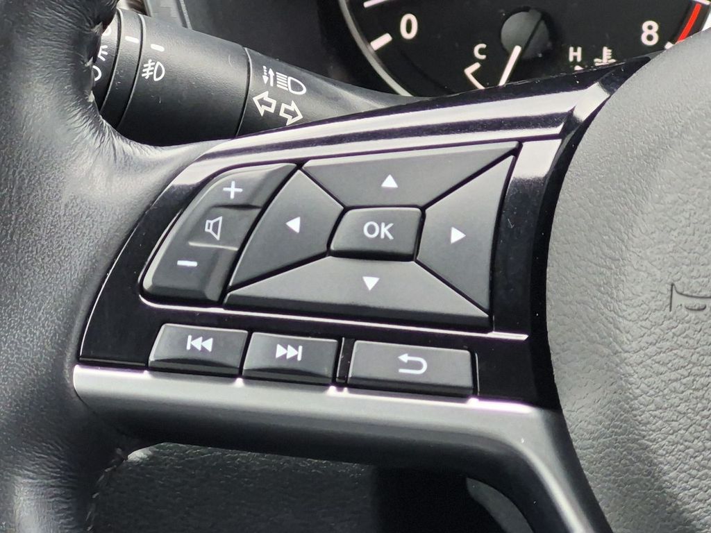 Thumbnail: 2019 Nissan Altima - 31