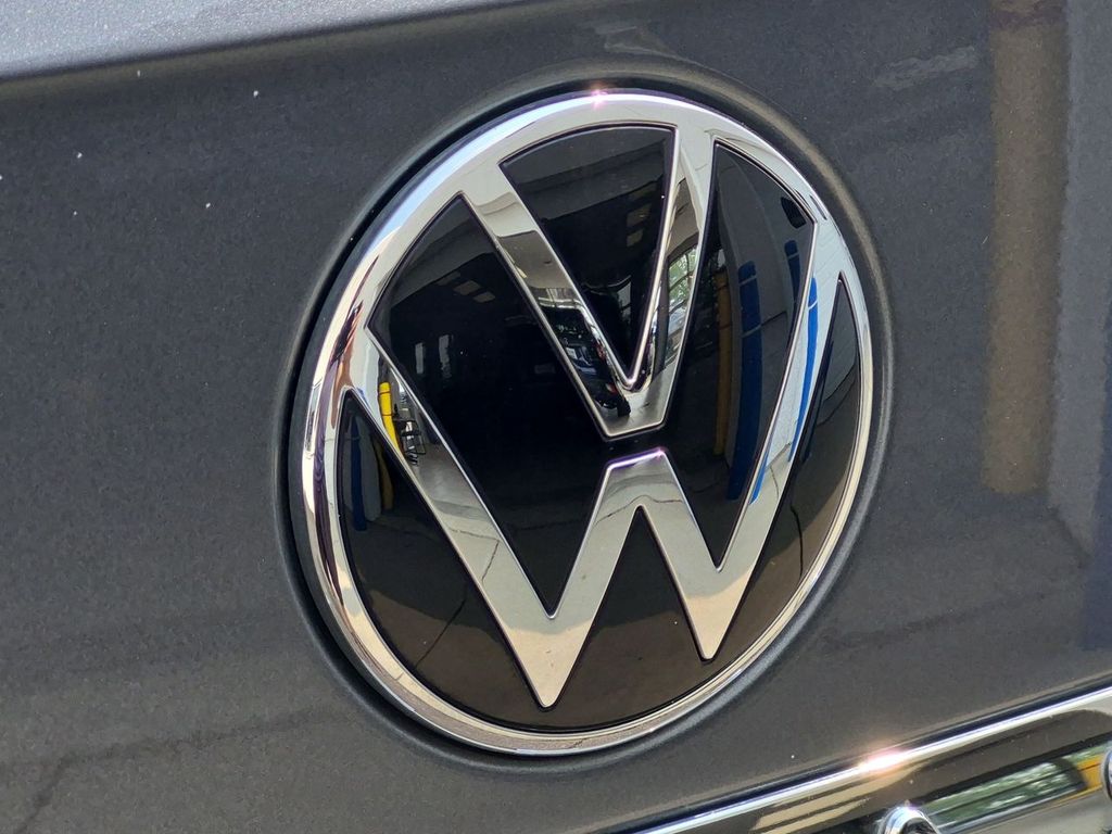 Thumbnail: 2022 Volkswagen Atlas - 7