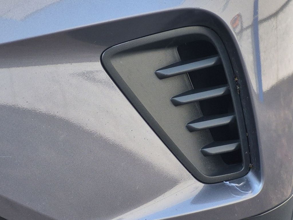 Thumbnail: 2022 Volkswagen Atlas - 24