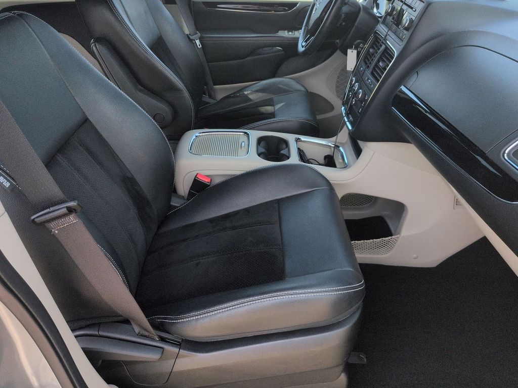Thumbnail: 2014 Dodge Grand Caravan - 29