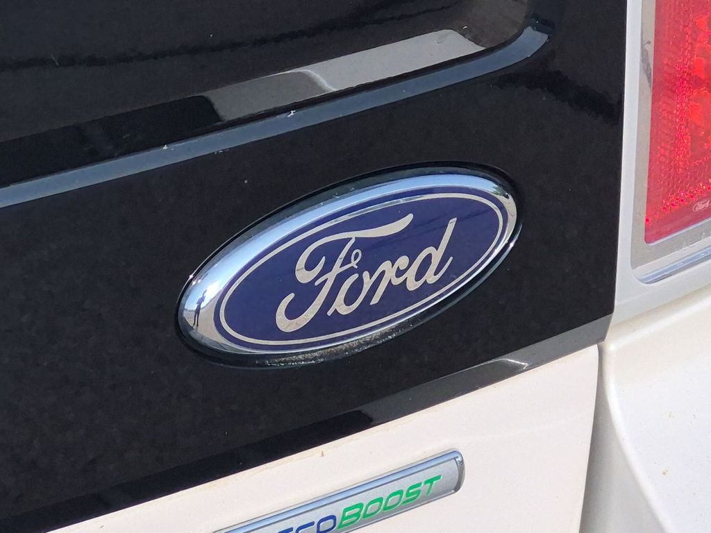 Thumbnail: 2019 Ford Flex - 7