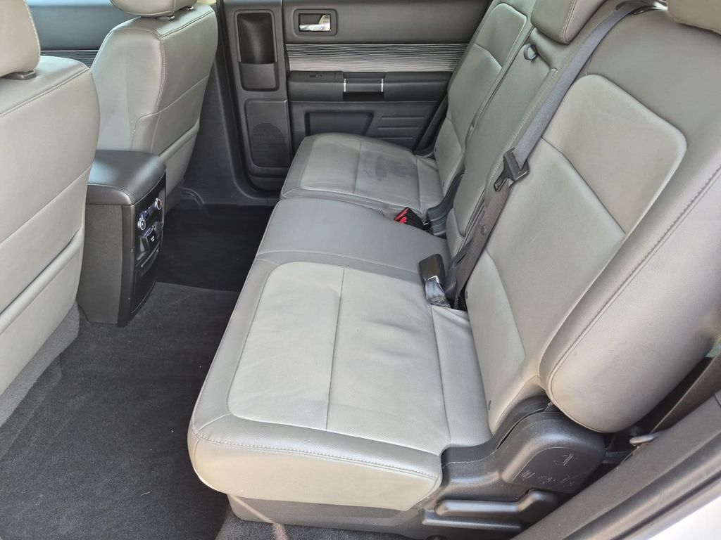 Thumbnail: 2019 Ford Flex - 28