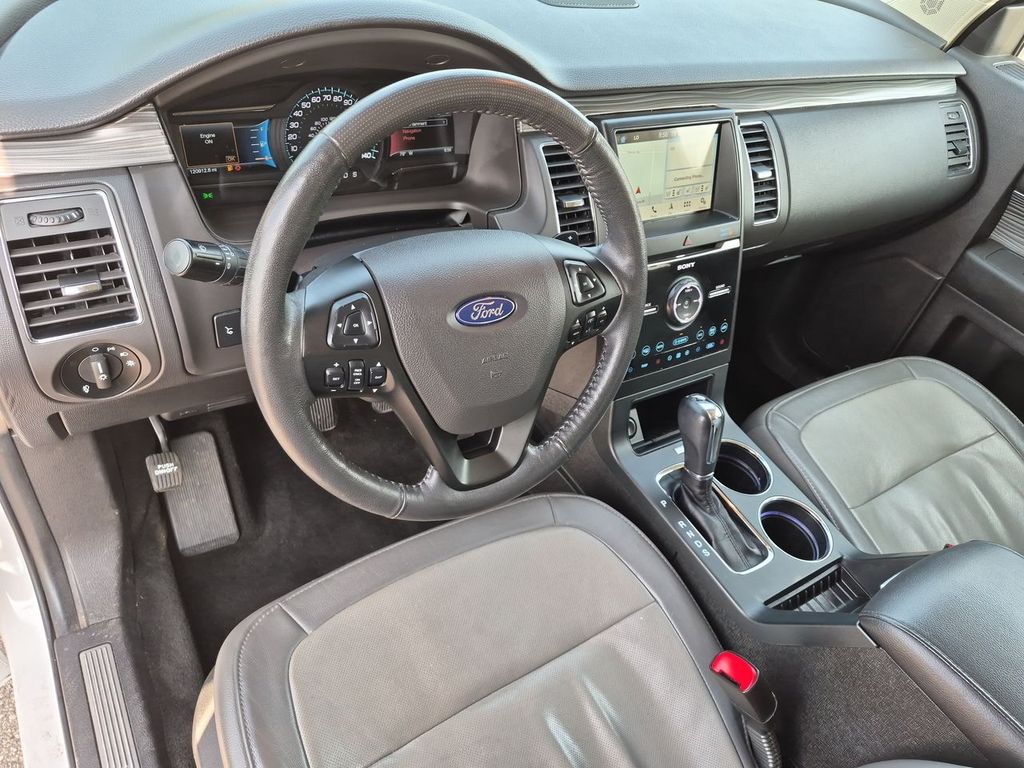 Thumbnail: 2019 Ford Flex - 2
