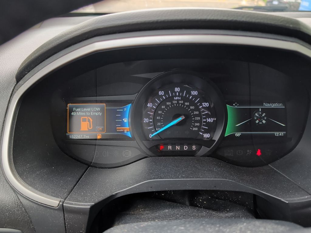 Thumbnail: 2017 Ford Edge - 5