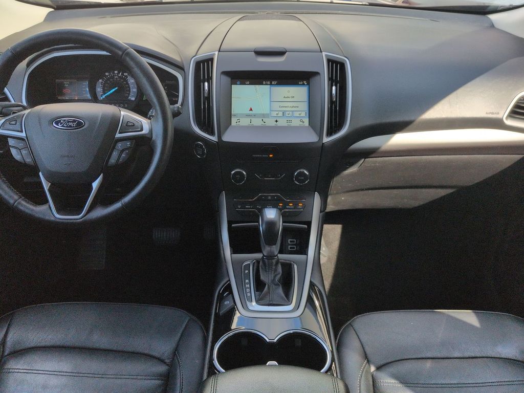 Thumbnail: 2017 Ford Edge - 9