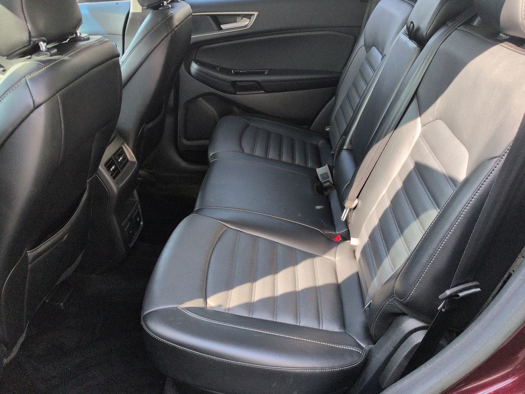 Thumbnail: 2017 Ford Edge - 27