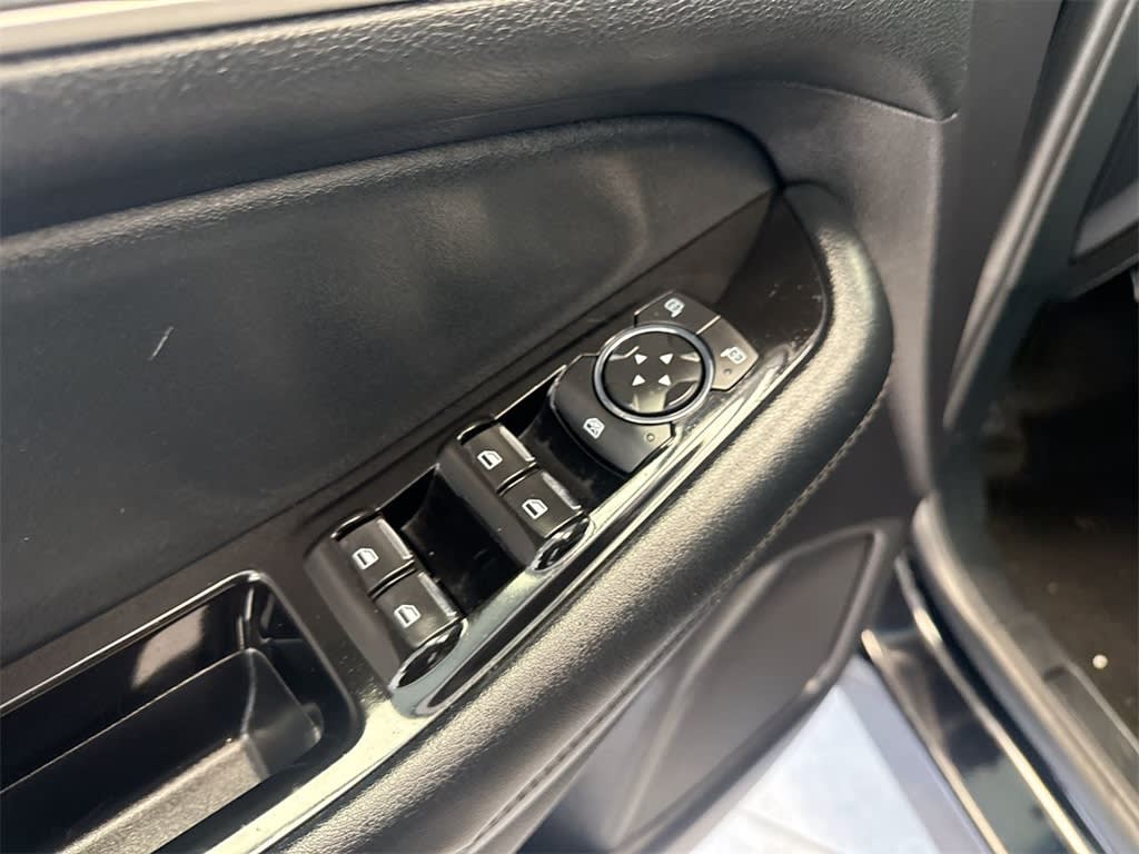 Thumbnail: 2020 Ford Edge - 27