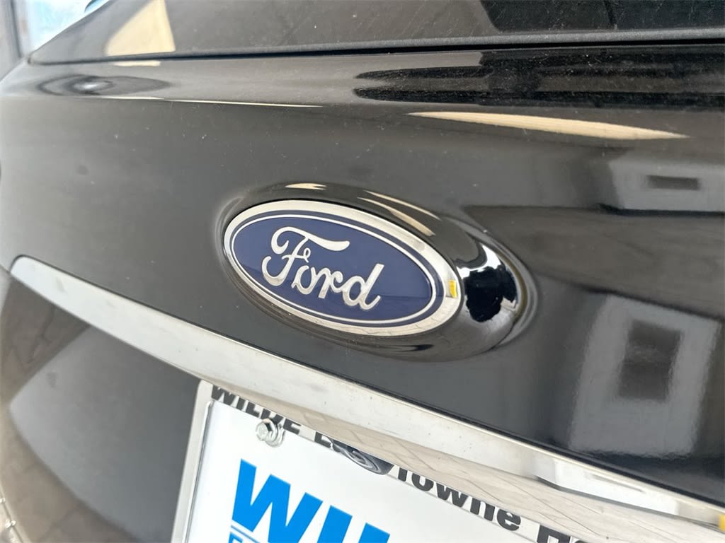 Thumbnail: 2020 Ford Edge - 25