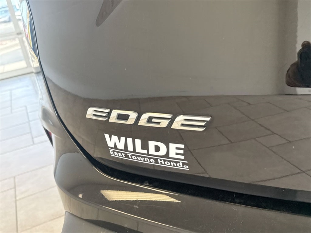 Thumbnail: 2020 Ford Edge - 26