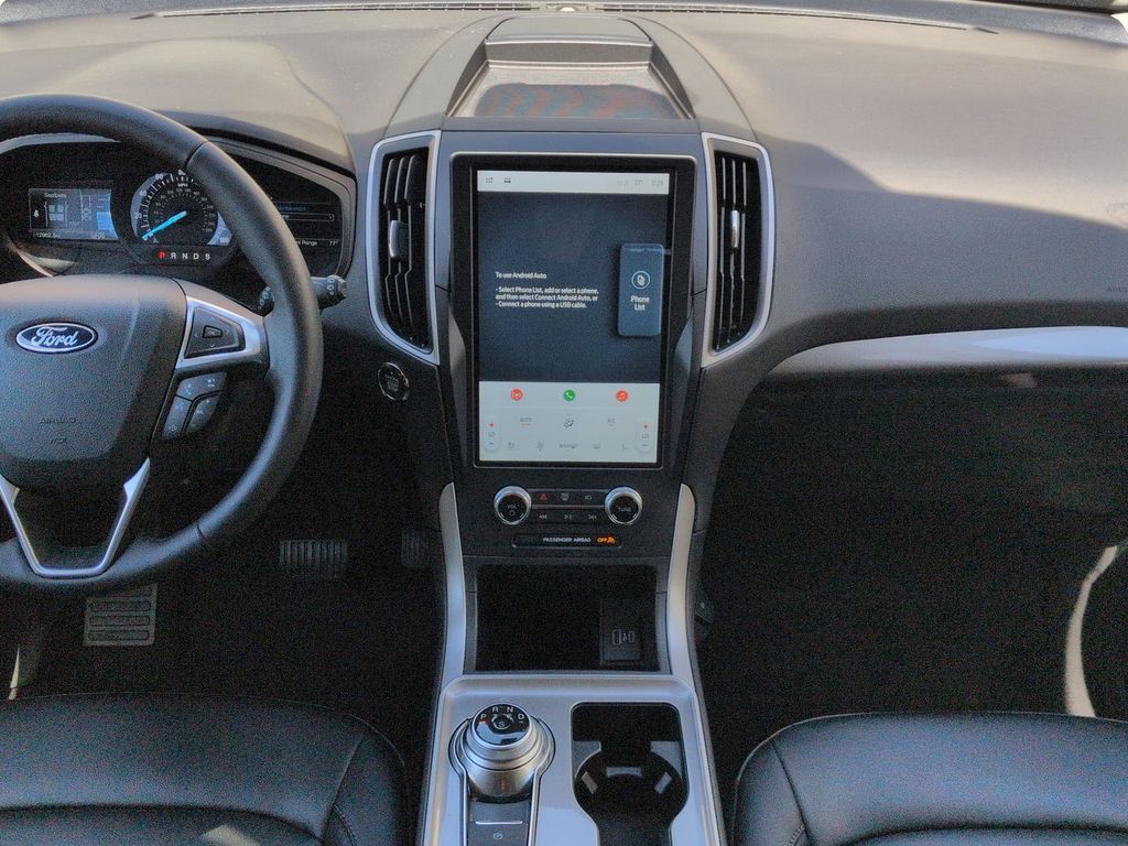 Thumbnail: 2024 Ford Edge - 9