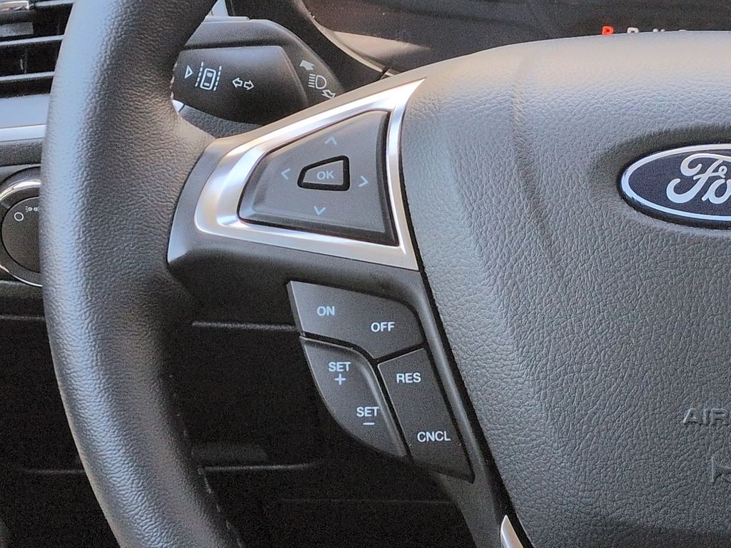 Thumbnail: 2024 Ford Edge - 29