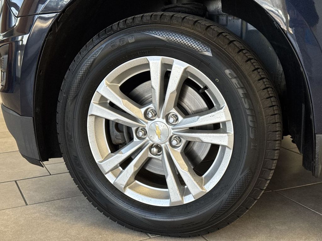 Thumbnail: 2016 Chevrolet Equinox - 8