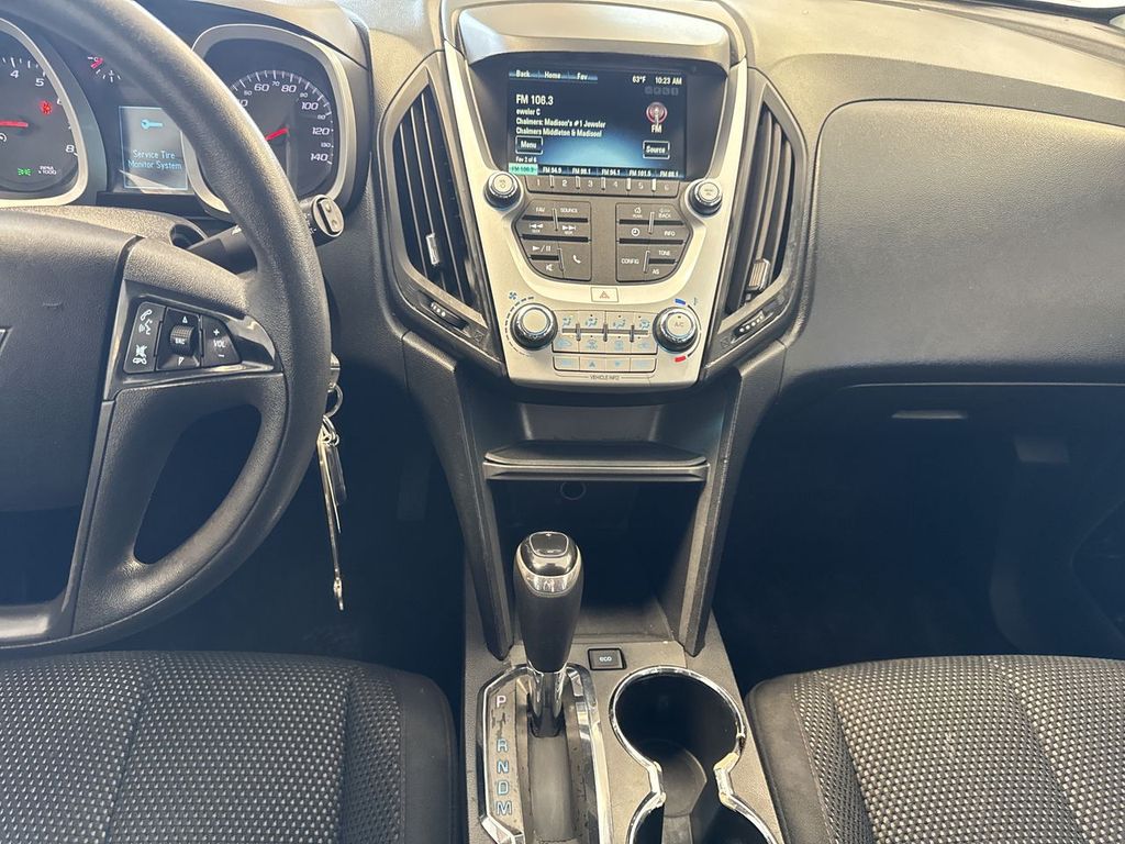 Thumbnail: 2016 Chevrolet Equinox - 15