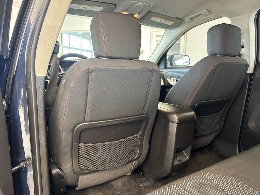 Thumbnail: 2016 Chevrolet Equinox - 13